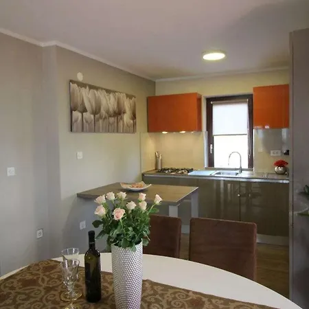 Ferienhaus Modern Holiday Carla With Garden *